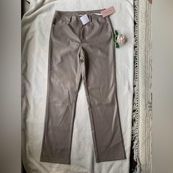 Black Tape_ Faux Leather Pants - Picture 2 of 9